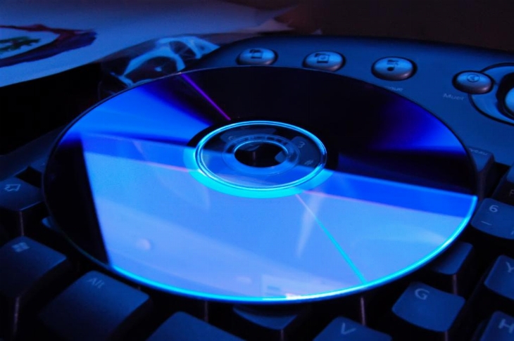 Contrefaçon informatique: les mefaits de l’achat de logiciels illicites